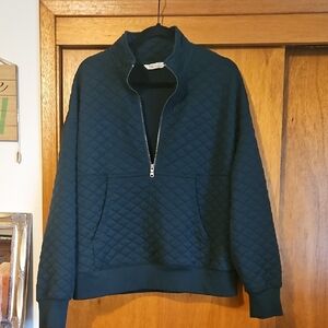 DSG pullover Sz Large